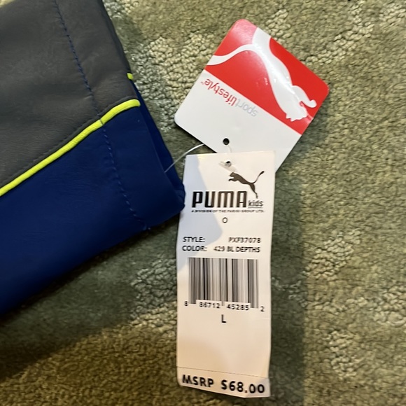 New Boys Puma Jacket - Picture 2 of 4